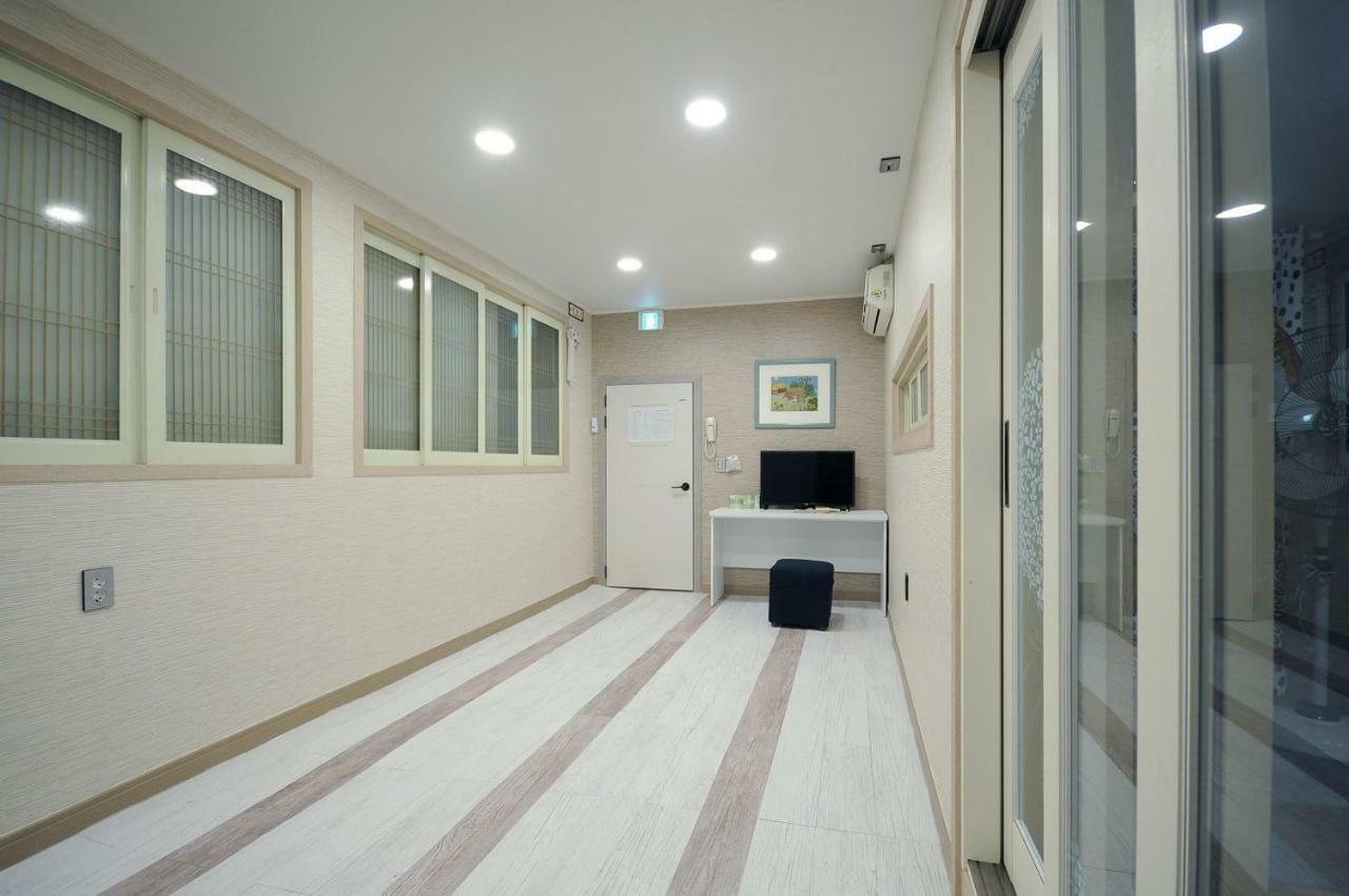 南浦家庭住宿加早餐酒店 釜山 外观 照片